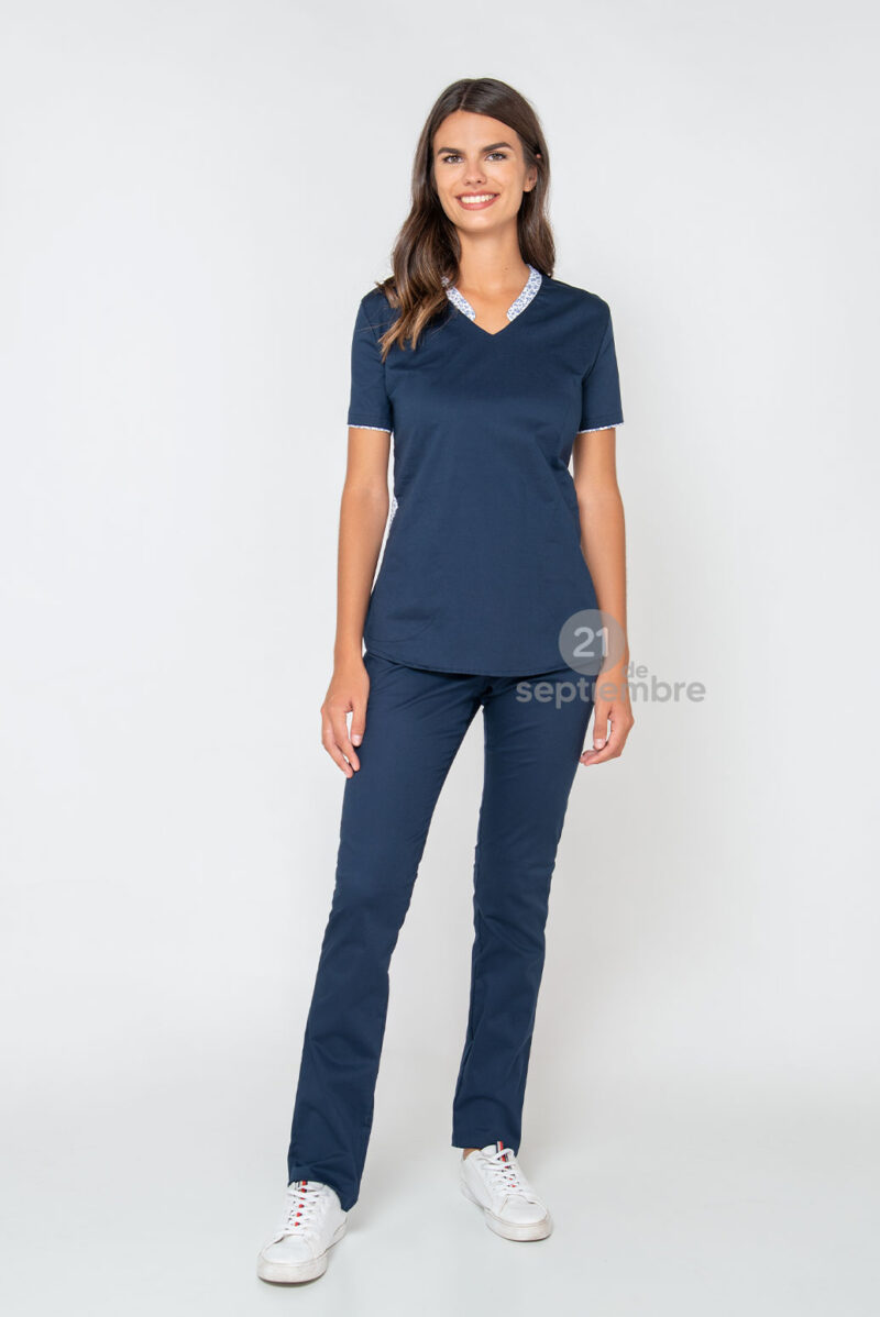 Ambo liso con spandex color azul oscuro